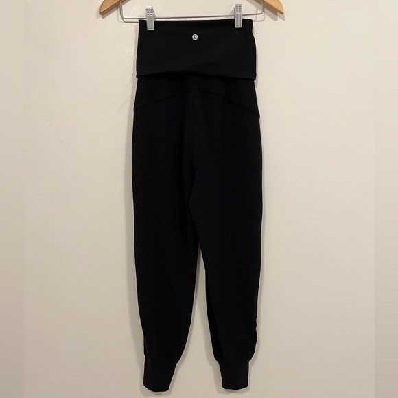Lululemon Align Super-High-Rise Ribbed-Waist Jogger Black 0 - Picture 10 of 14